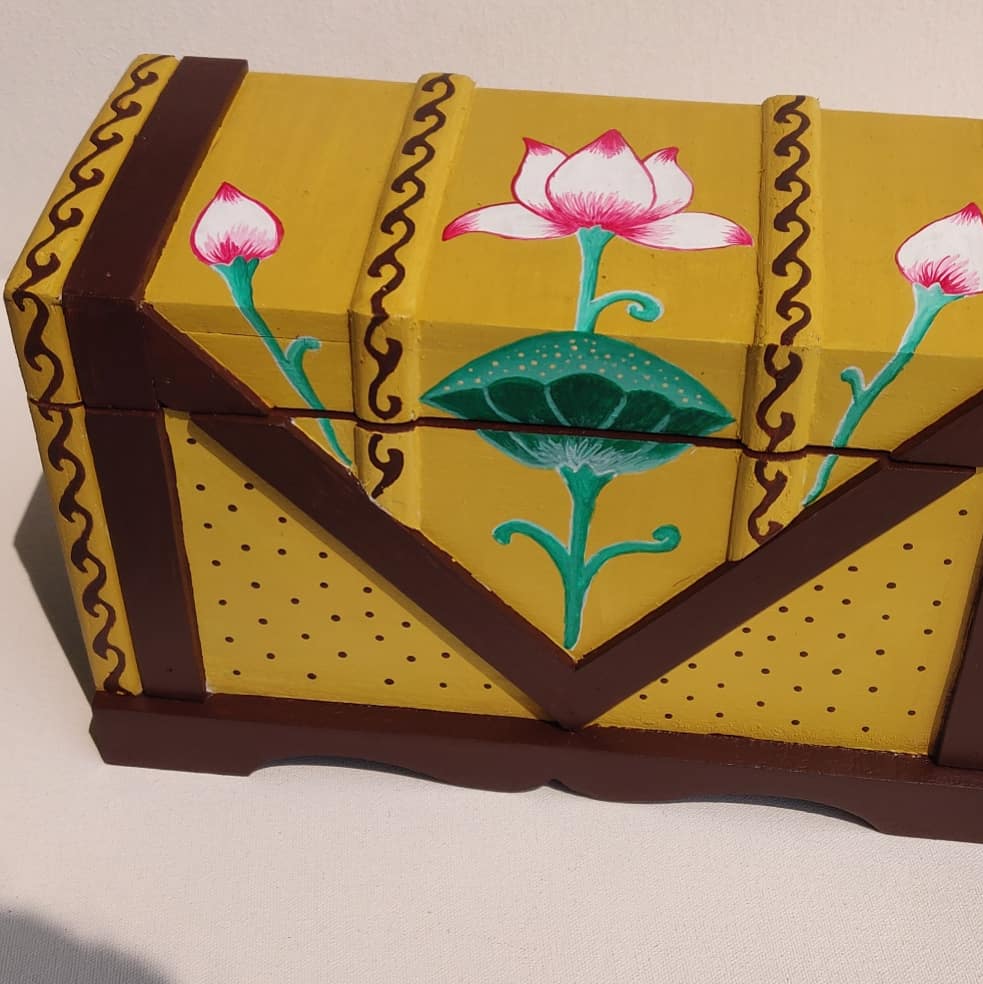 Pichwai Wood Tray Sold🔴
